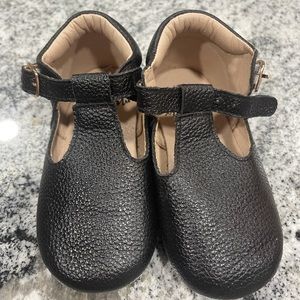 Monkey feet size 2-3